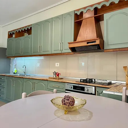 Dolce Casa Valona Apartment *